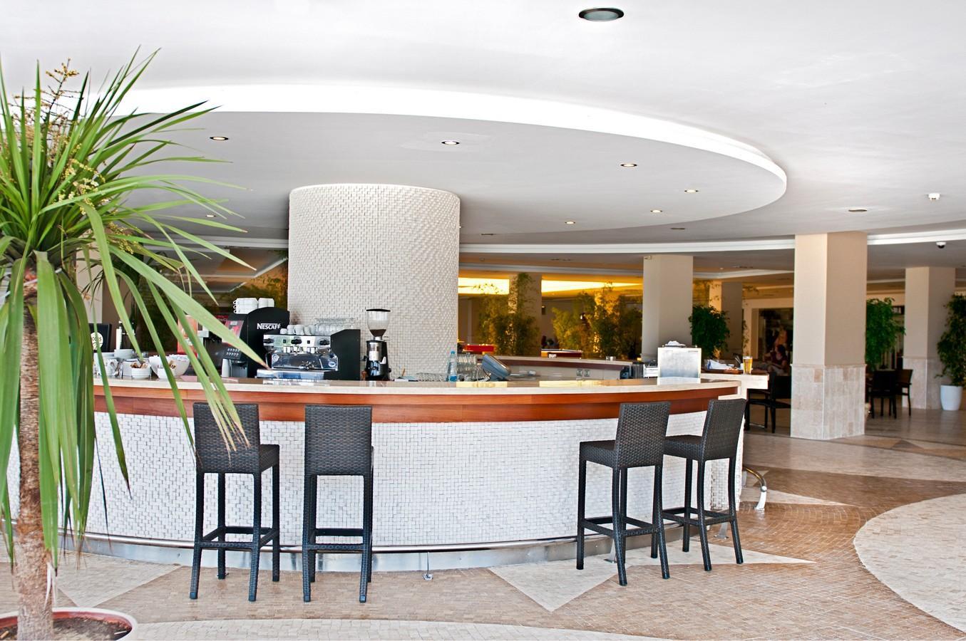 Hilton Bodrum Turkbuku Resort & Spa Гёльтюрбюку Экстерьер фото