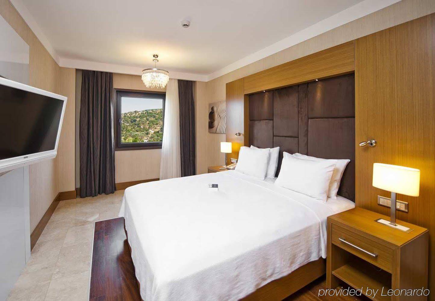 Hilton Bodrum Turkbuku Resort & Spa Гёльтюрбюку Экстерьер фото